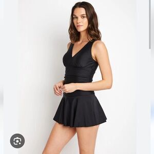 Marina West One Piece Bathing Suit with Skirt in Black Size M